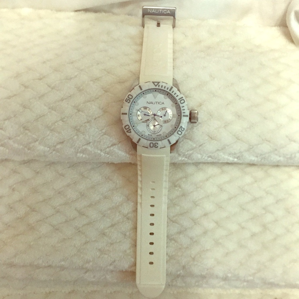 White Nautica Watch WR100M NSR Collection
